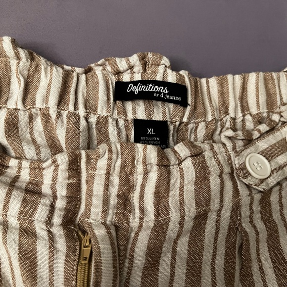 Definitions of d. Jeans shorts cream - Picture 2 of 2